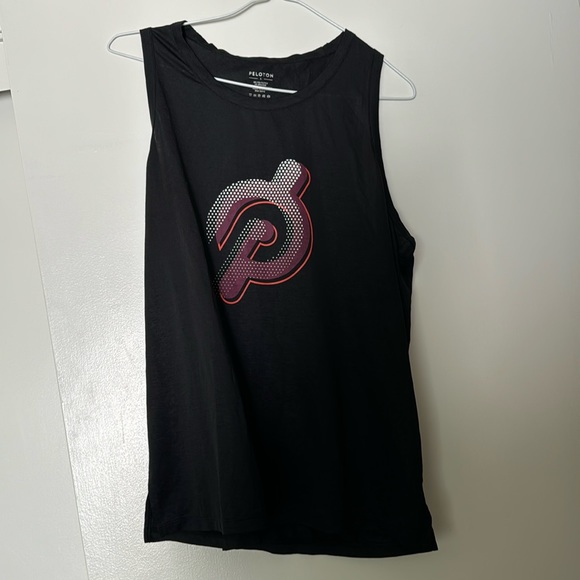 Peloton tank size large - Picture 2 of 8